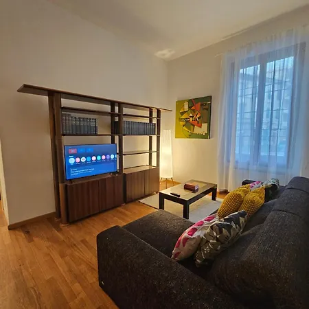Scialoia Blue Apartment *